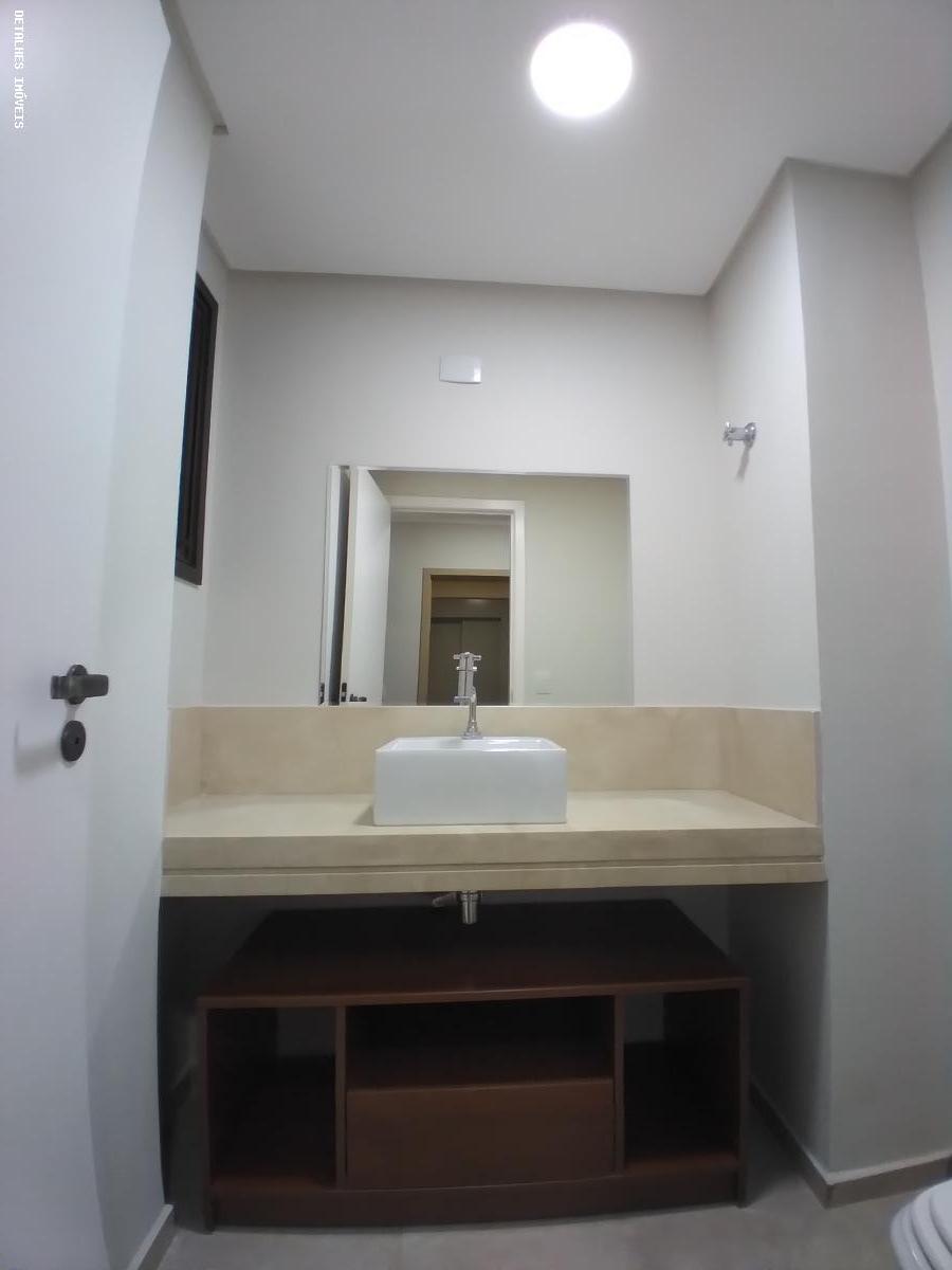 Apartamento à venda com 4 quartos, 220m² - Foto 11