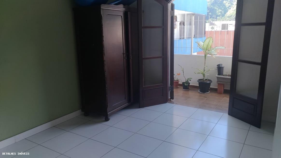 Apartamento à venda com 3 quartos, 287m² - Foto 18