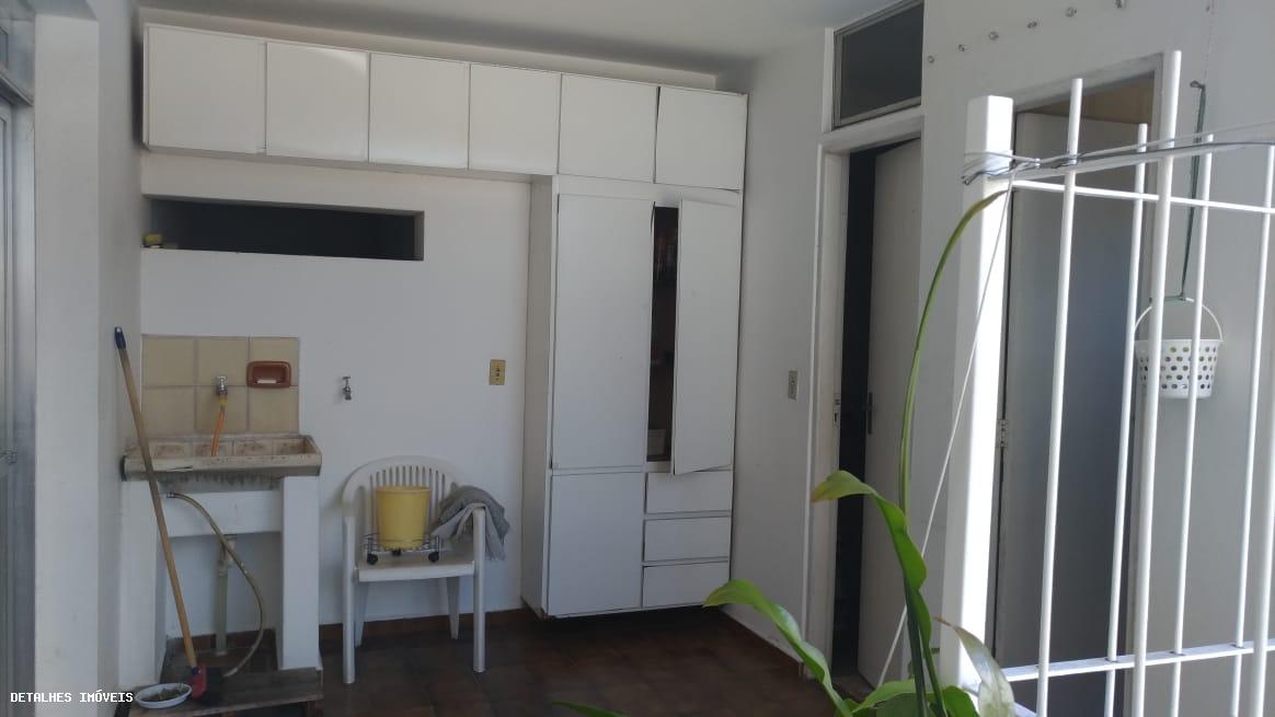 Apartamento à venda com 3 quartos, 287m² - Foto 30