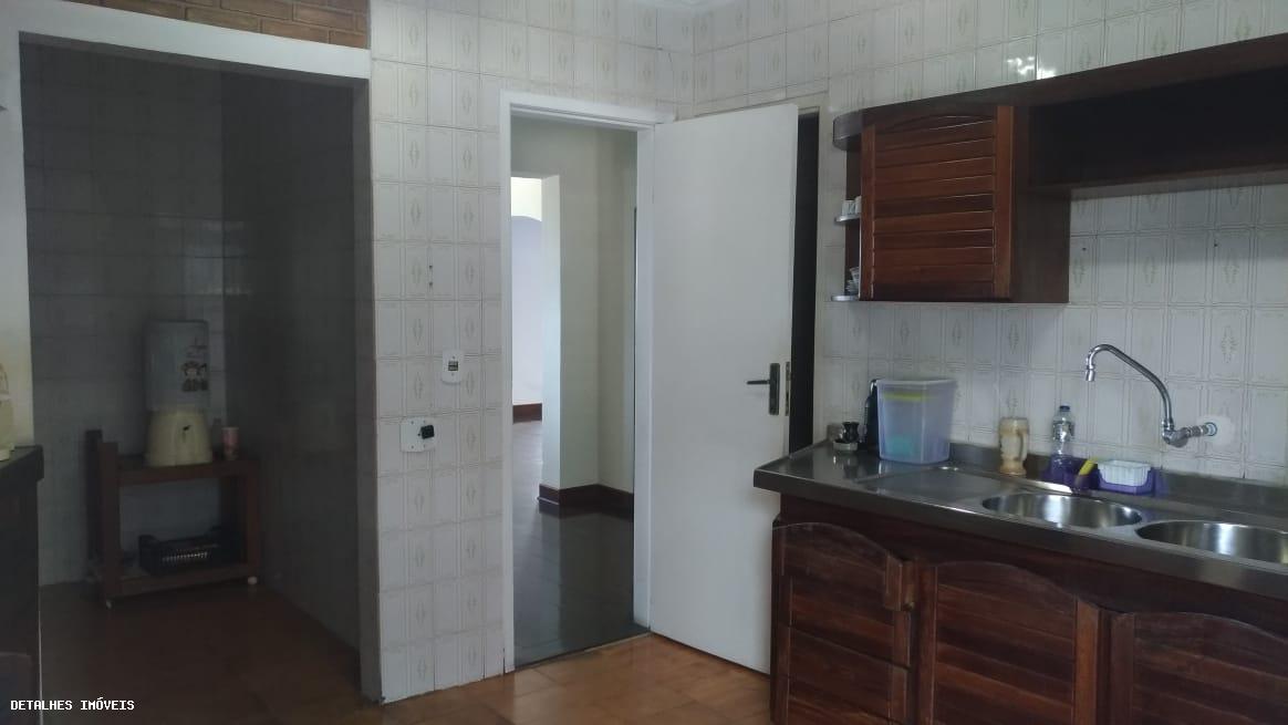 Apartamento à venda com 3 quartos, 287m² - Foto 29