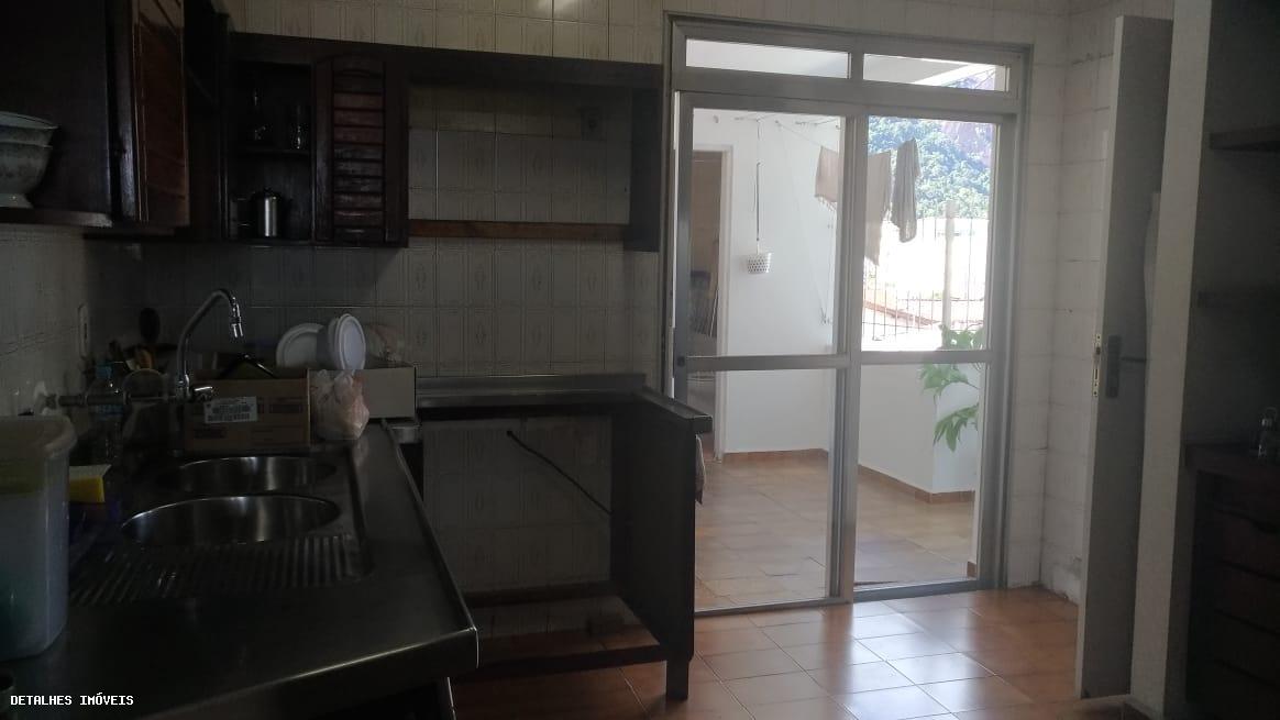 Apartamento à venda com 3 quartos, 287m² - Foto 22