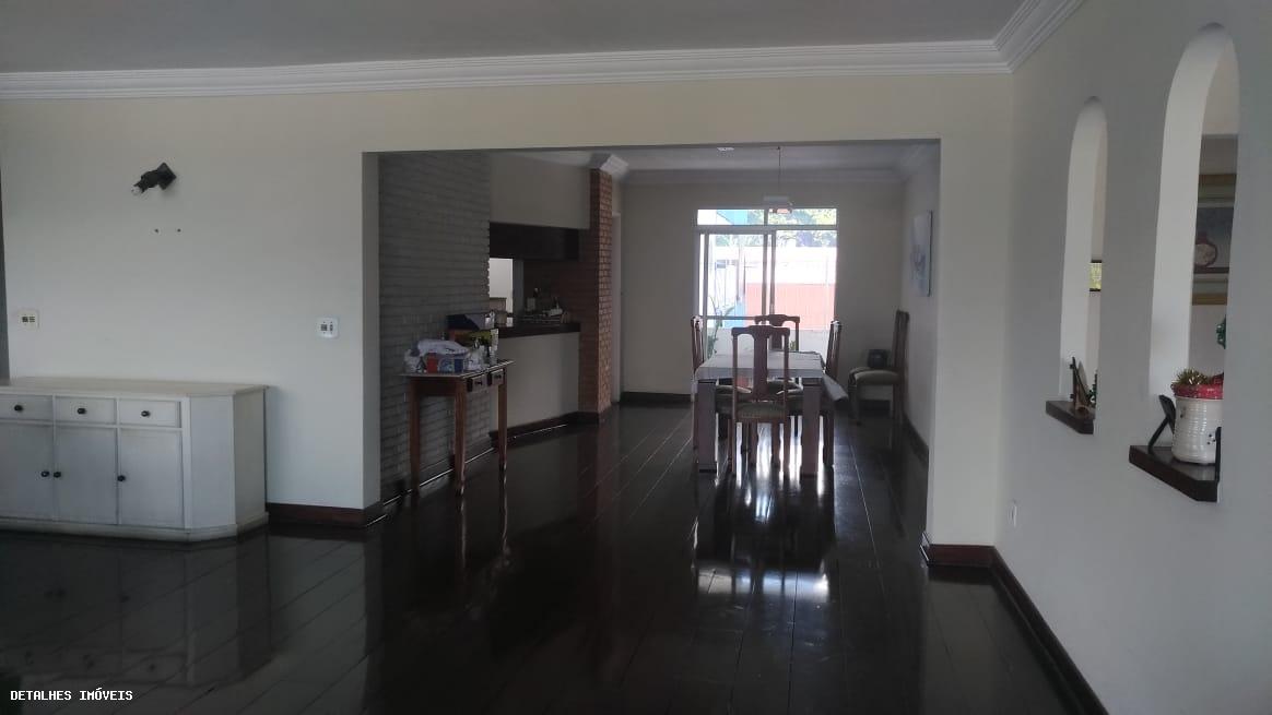 Apartamento à venda com 3 quartos, 287m² - Foto 19