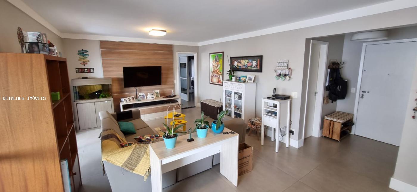 Apartamento à venda com 4 quartos, 167m² - Foto 9