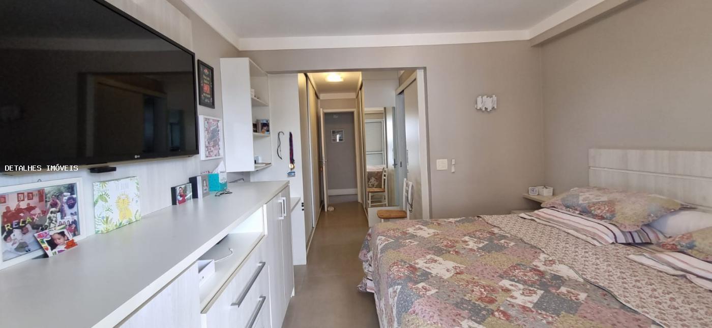 Apartamento à venda com 4 quartos, 167m² - Foto 14