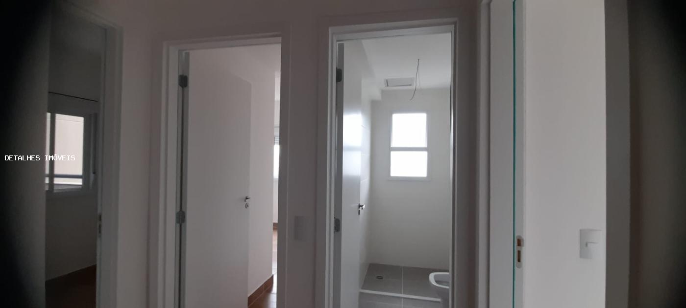 Apartamento à venda com 3 quartos, 68m² - Foto 7