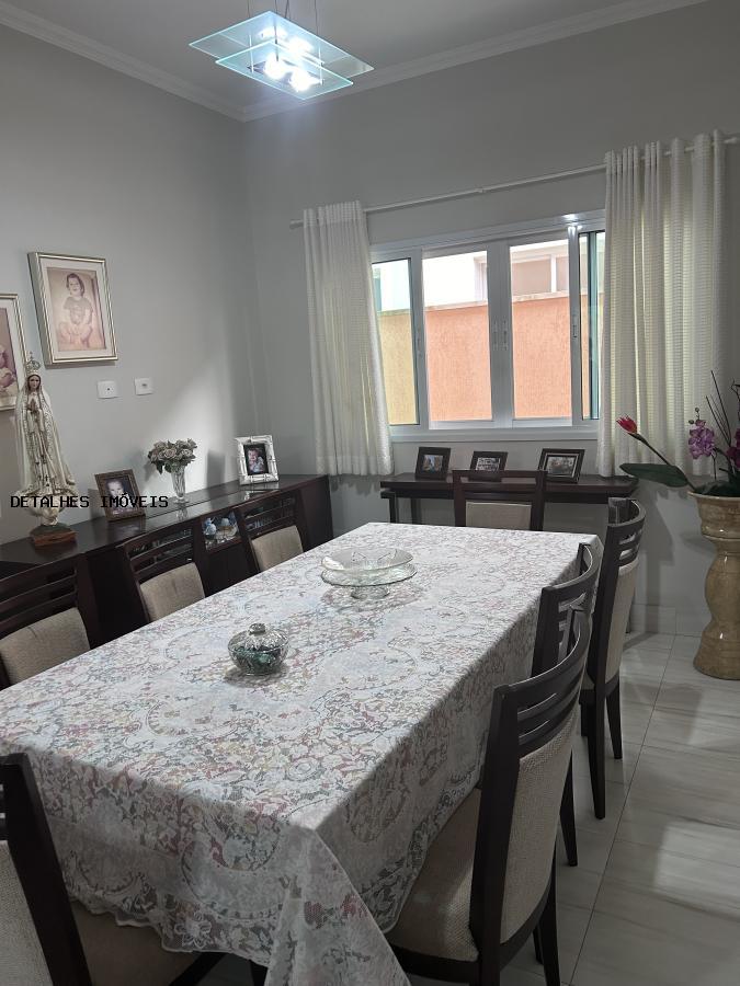 Casa de Condomínio à venda com 3 quartos, 175m² - Foto 15