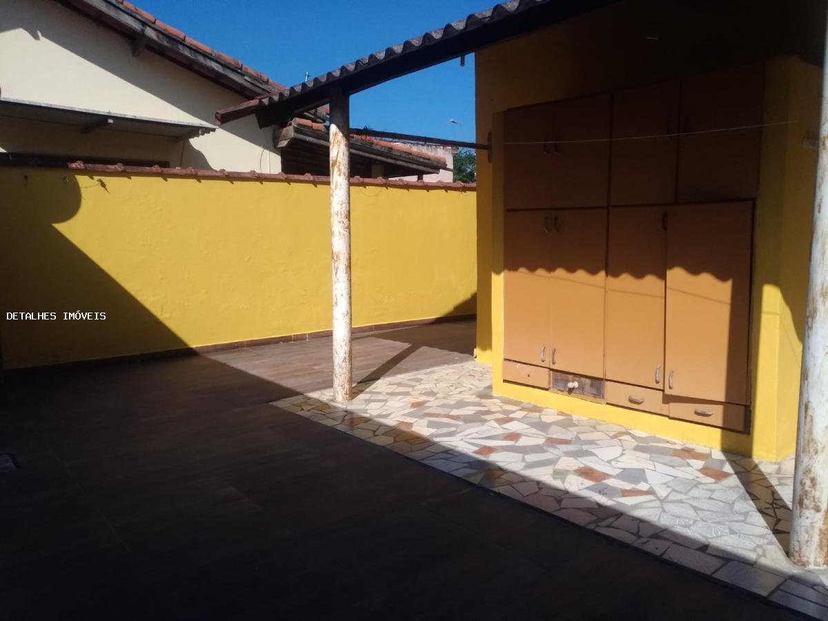 Casa à venda com 2 quartos, 250m² - Foto 5