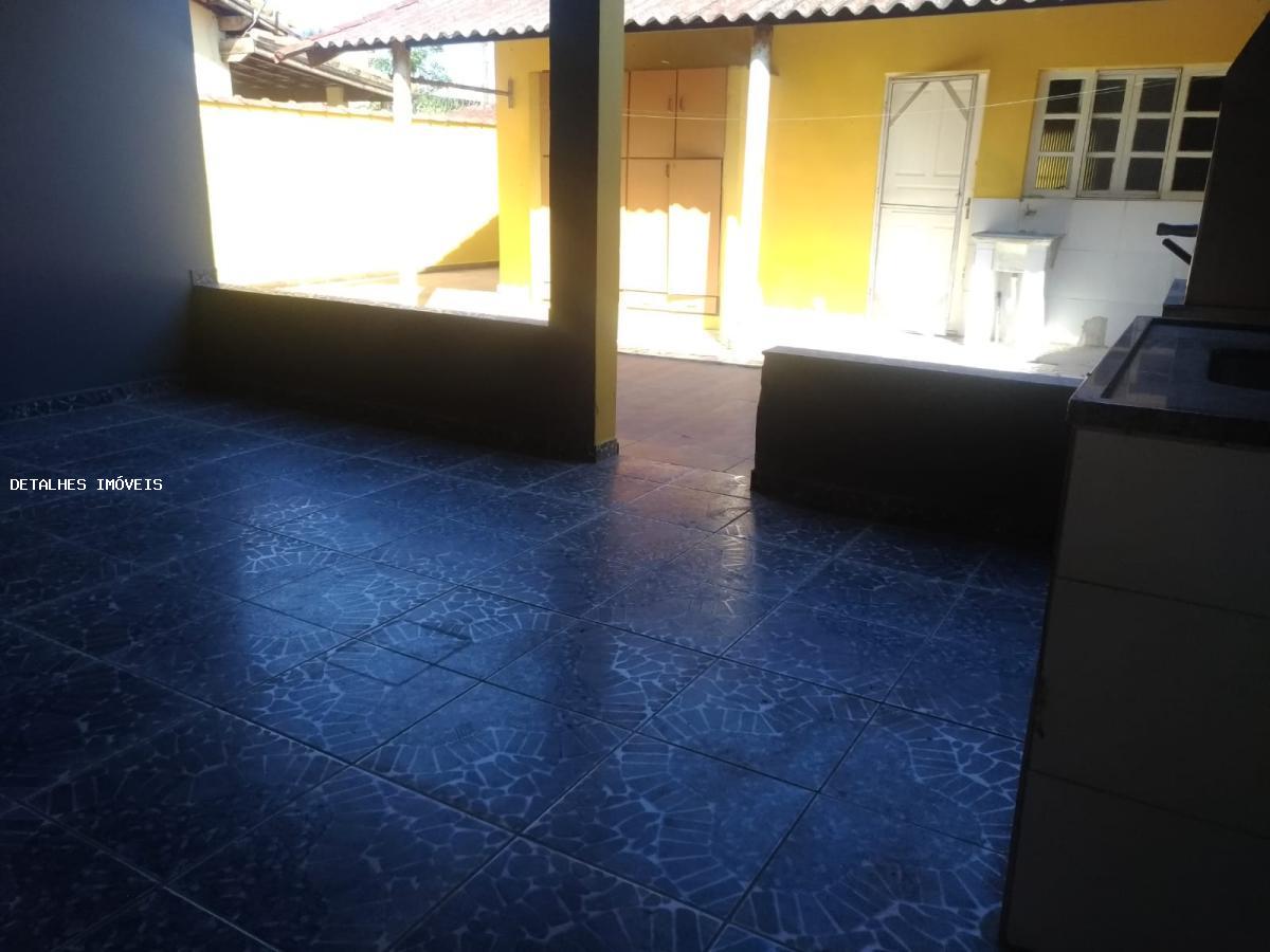 Casa à venda com 2 quartos, 250m² - Foto 14