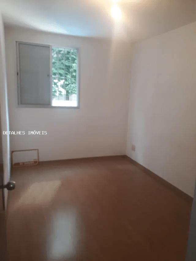 Apartamento à venda com 3 quartos, 73m² - Foto 1