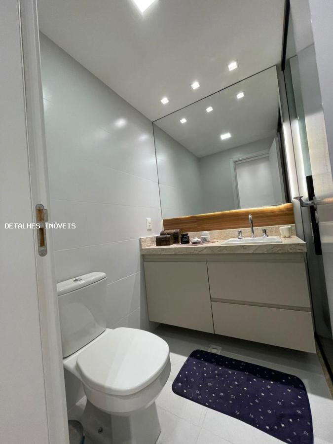 Apartamento para alugar com 2 quartos, 103m² - Foto 16