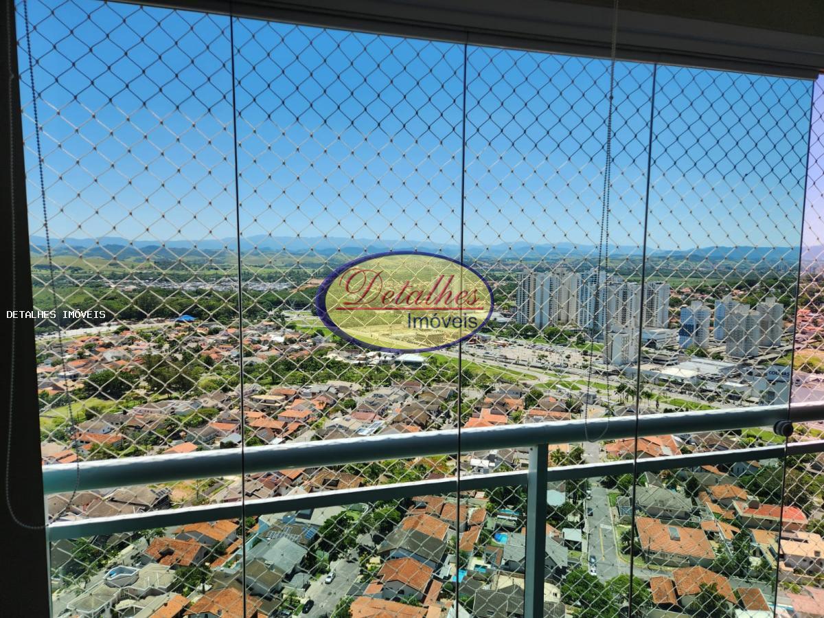 Apartamento à venda com 3 quartos, 190m² - Foto 2