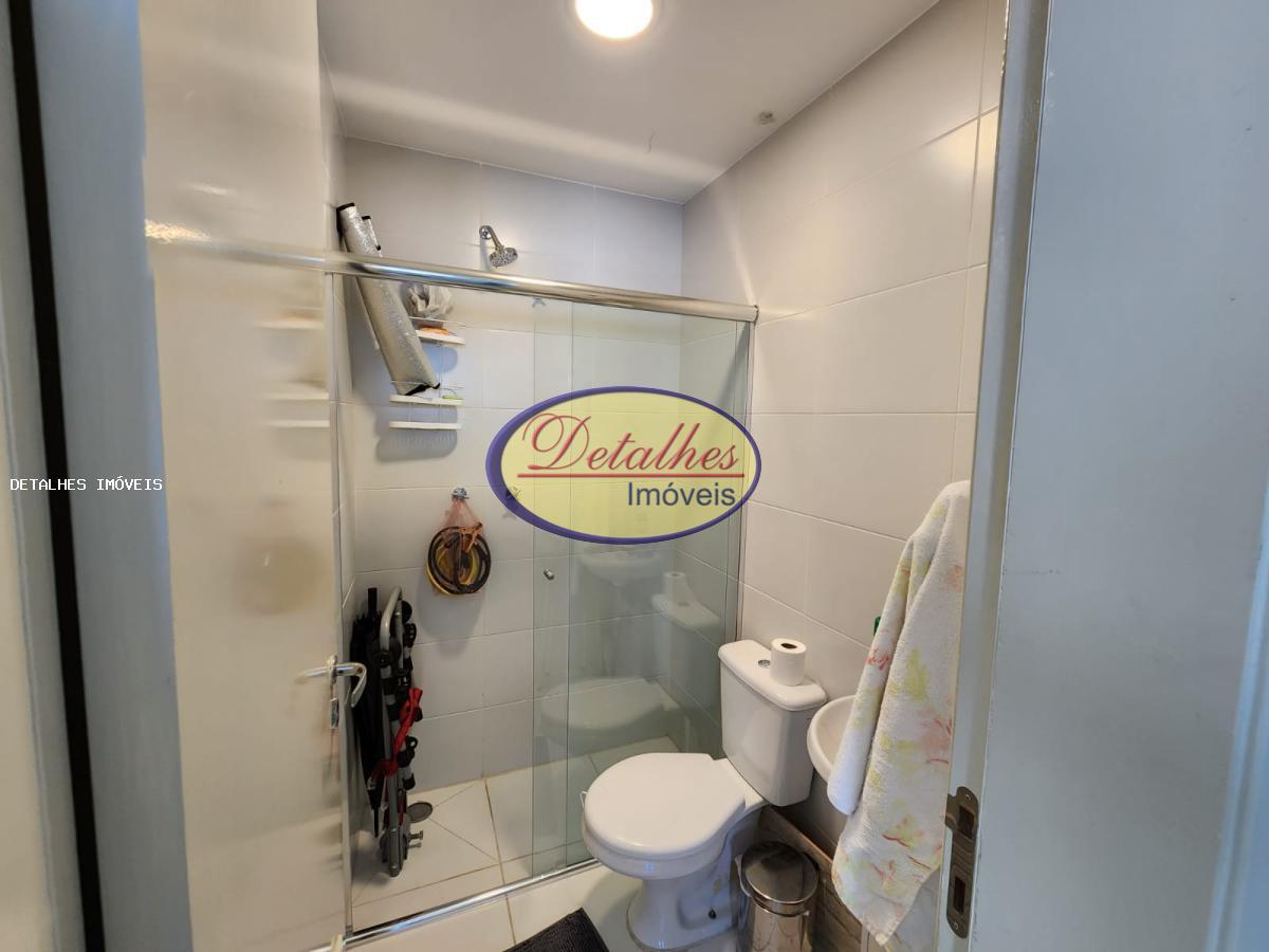 Apartamento à venda com 3 quartos, 190m² - Foto 17