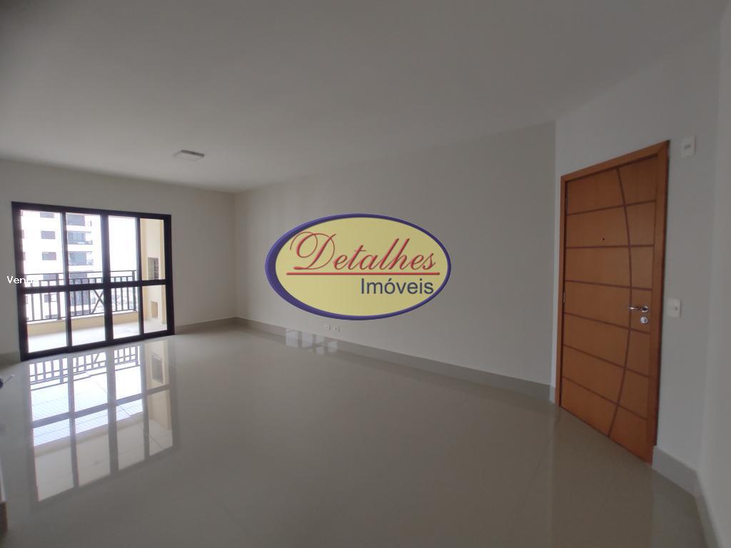 Apartamento à venda com 4 quartos, 157m² - Foto 3