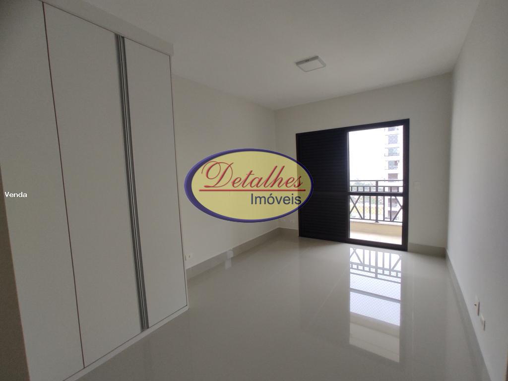 Apartamento à venda com 4 quartos, 157m² - Foto 5