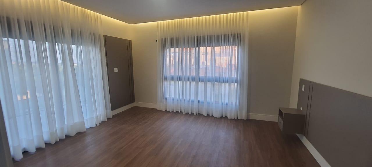 Casa para alugar com 5 quartos, 430m² - Foto 7