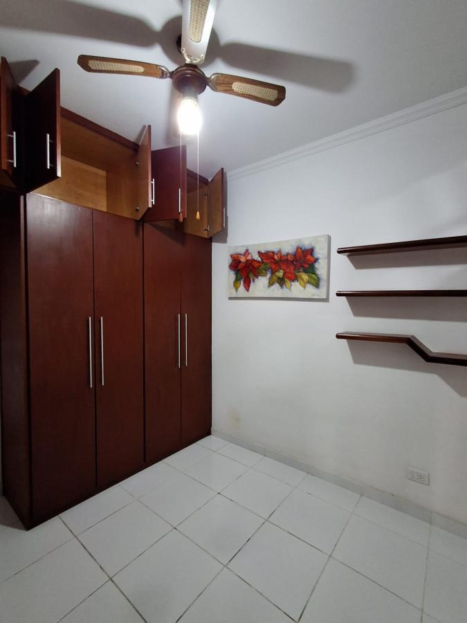 Casa para alugar com 3 quartos, 280m² - Foto 12