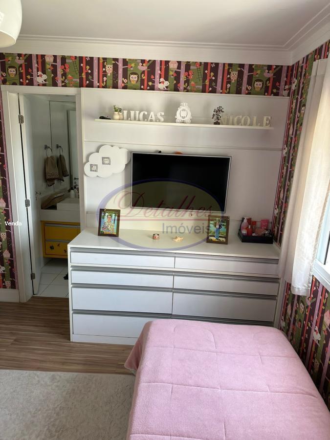 Apartamento à venda com 3 quartos, 182m² - Foto 8