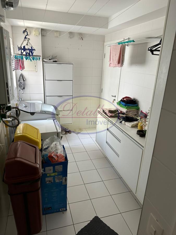 Apartamento à venda com 3 quartos, 182m² - Foto 18