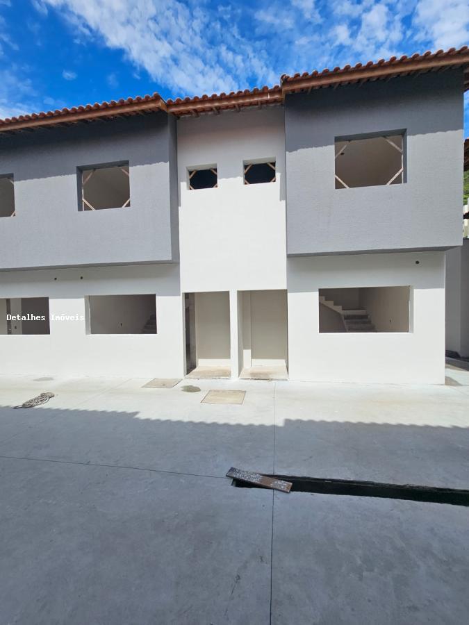 Sobrado à venda com 2 quartos, 75m² - Foto 4