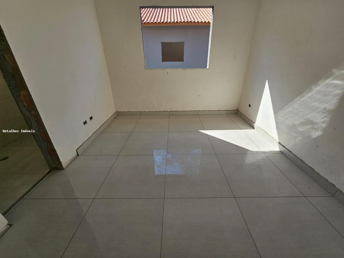 Sobrado à venda com 2 quartos, 75m² - Foto 12