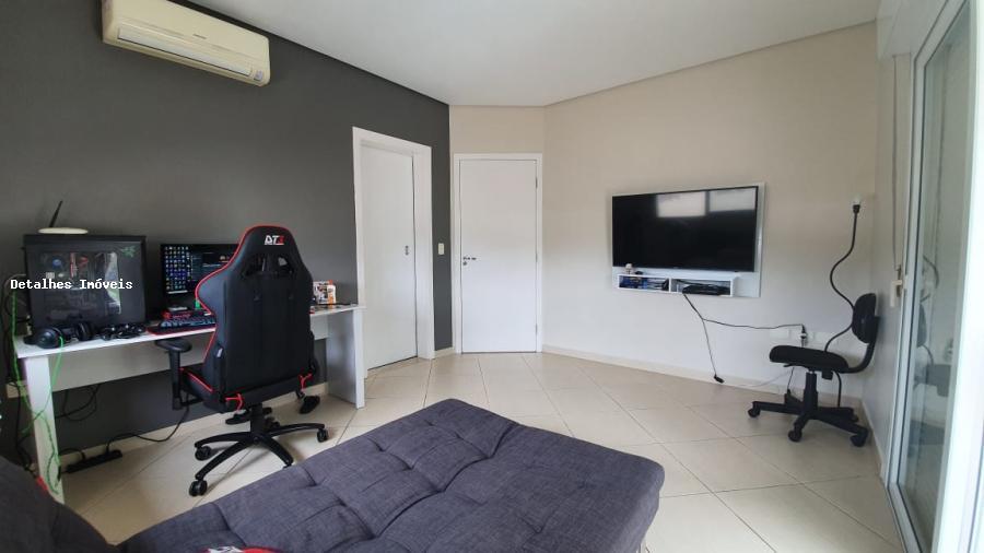 Casa à venda com 3 quartos, 400m² - Foto 17