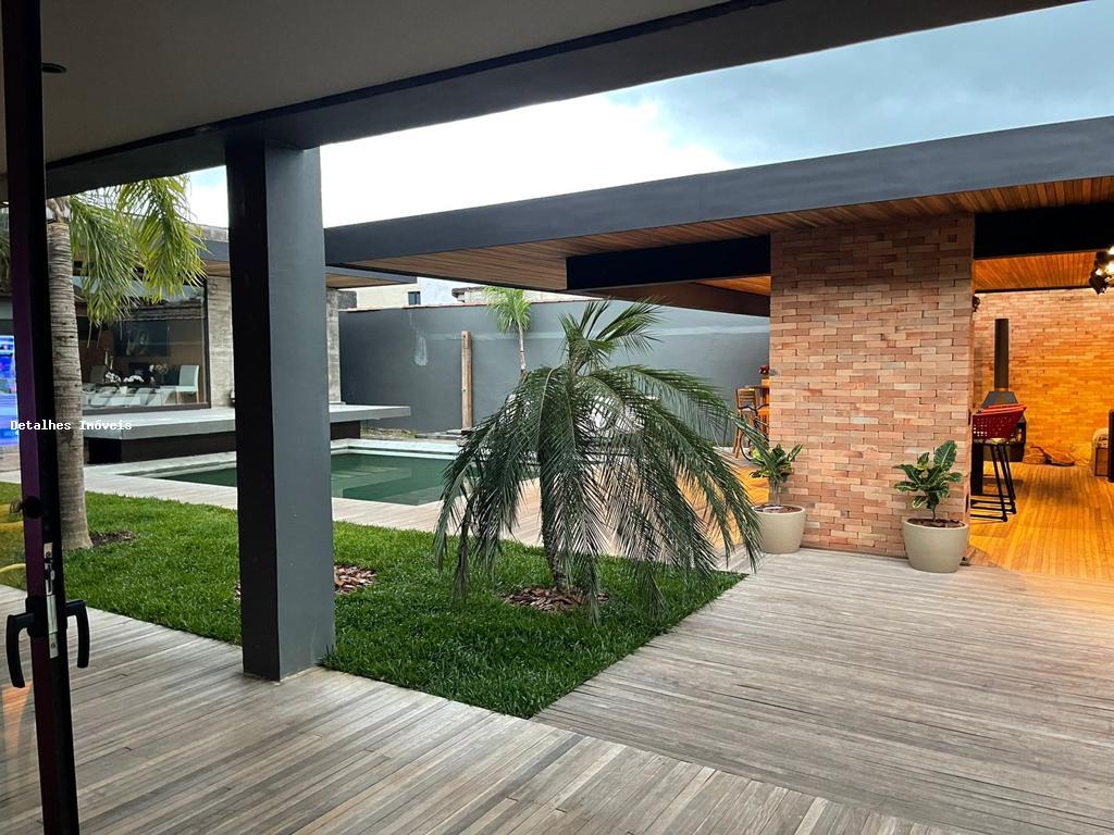 Casa à venda com 4 quartos, 664m² - Foto 2