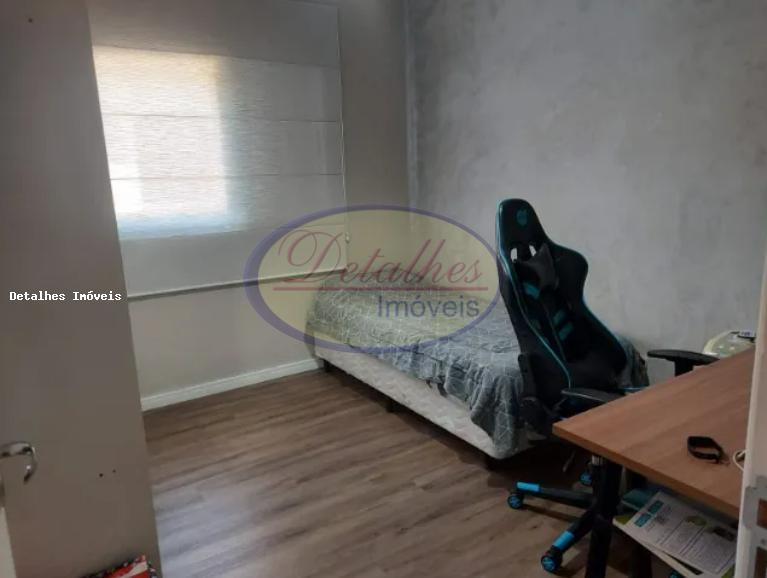 Apartamento à venda com 3 quartos, 99m² - Foto 11