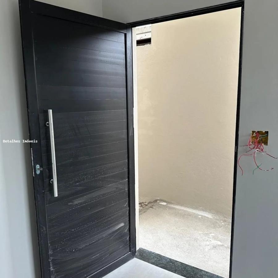 Casa à venda com 3 quartos, 175m² - Foto 11