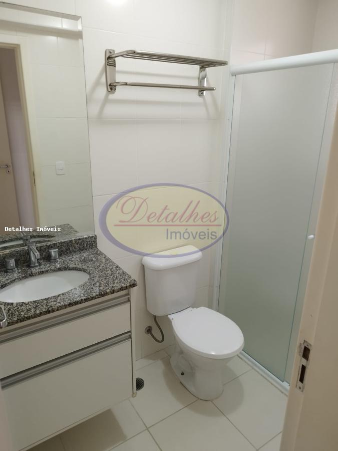 Apartamento à venda com 2 quartos, 75m² - Foto 12