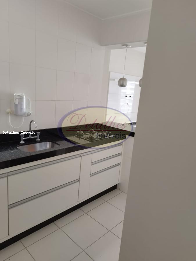 Apartamento à venda com 2 quartos, 75m² - Foto 5