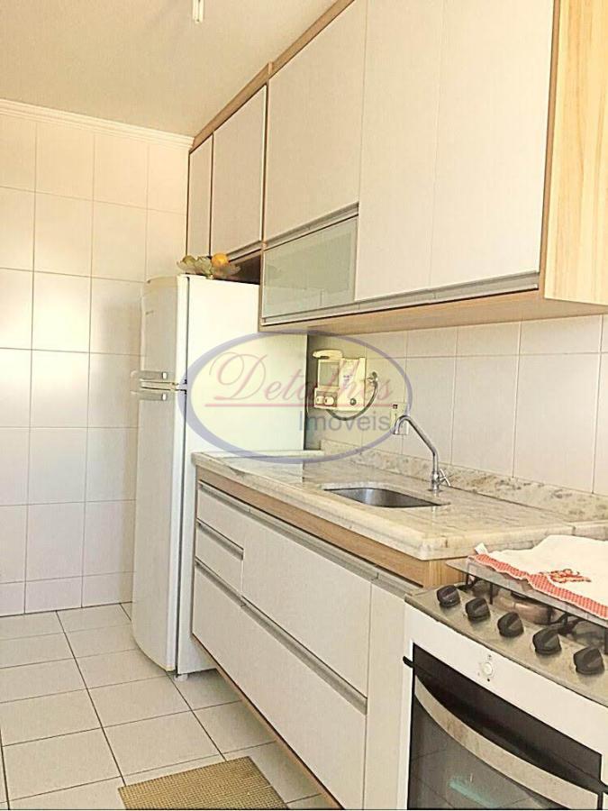 Apartamento à venda com 3 quartos, 82m² - Foto 7