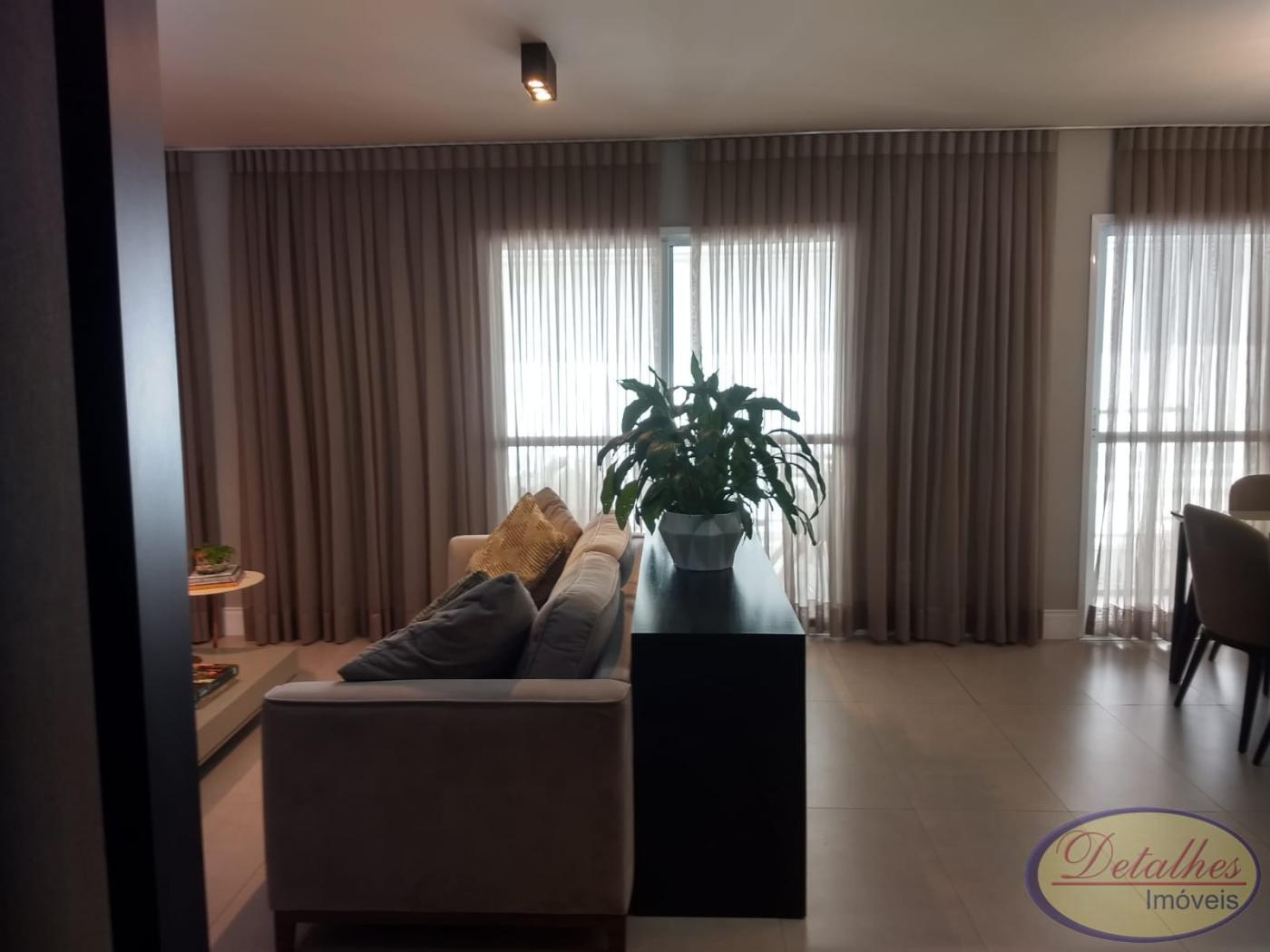 Apartamento à venda com 3 quartos, 167m² - Foto 7