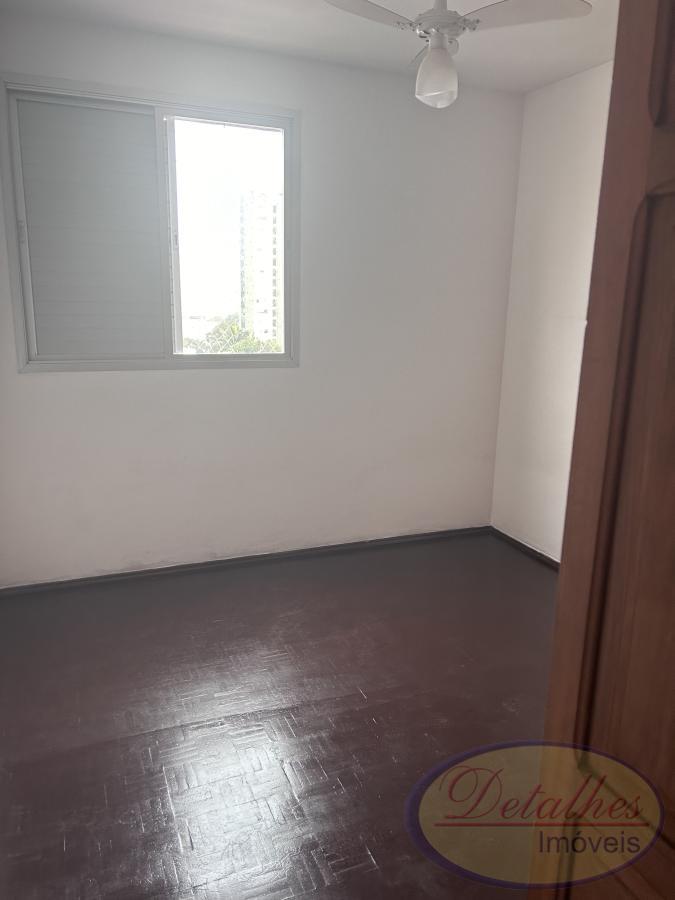 Apartamento à venda com 3 quartos, 83m² - Foto 15