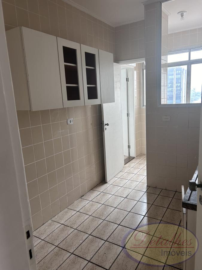 Apartamento à venda com 3 quartos, 83m² - Foto 17