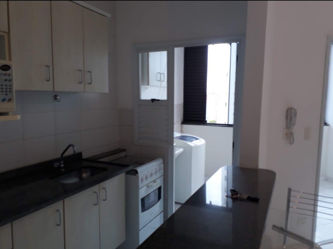 Apartamento para alugar com 1 quarto, 40m² - Foto 9