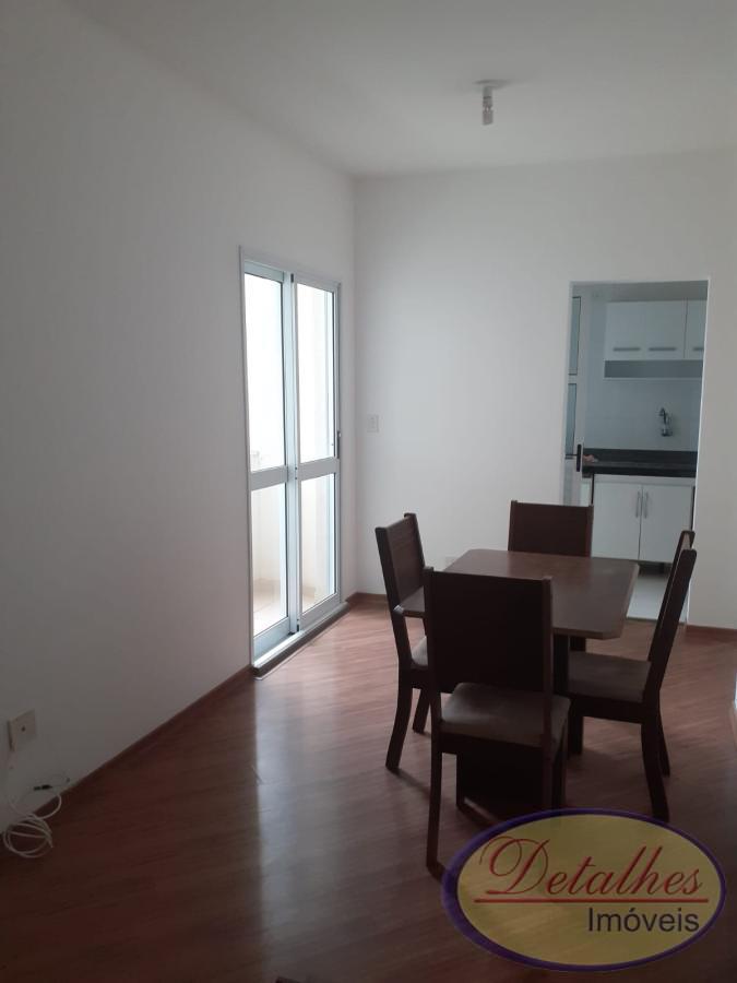 Apartamento à venda com 2 quartos, 60m² - Foto 2