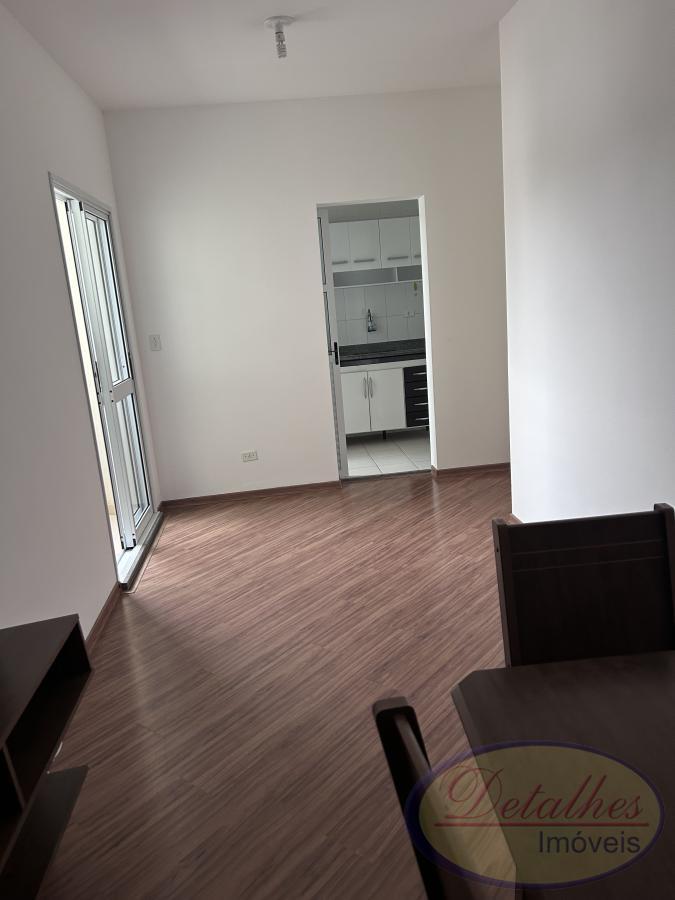 Apartamento à venda com 2 quartos, 60m² - Foto 7