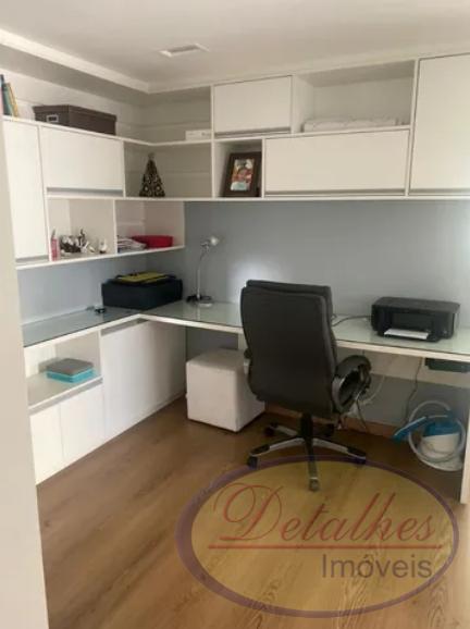 Apartamento à venda com 3 quartos, 143m² - Foto 10