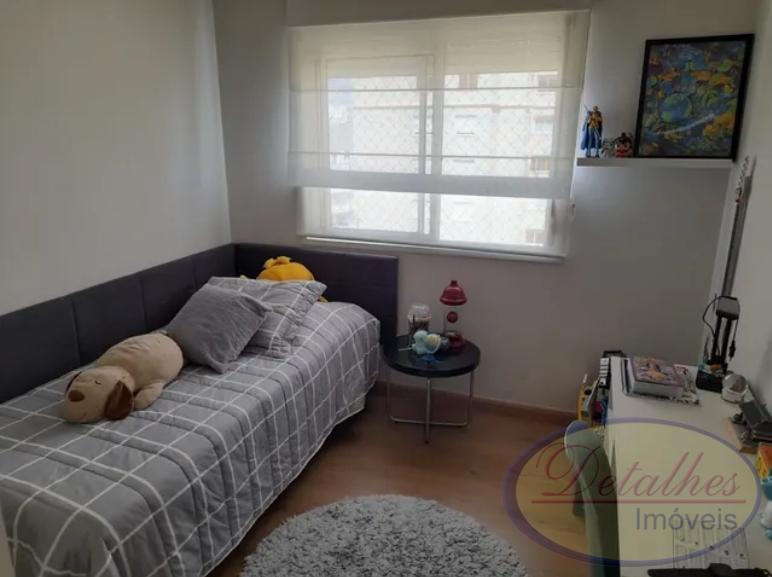 Apartamento à venda com 3 quartos, 143m² - Foto 17