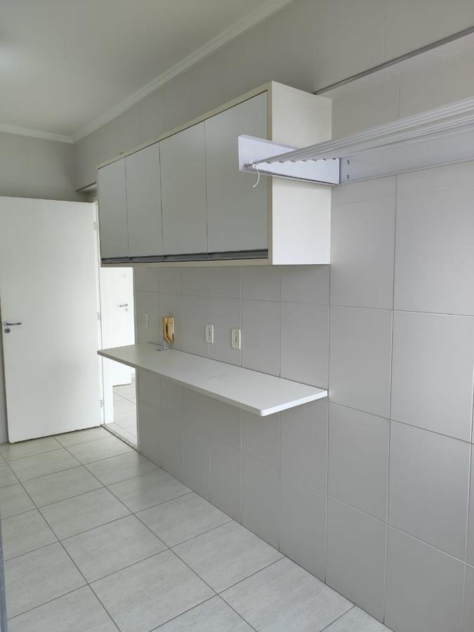 Apartamento para alugar com 2 quartos, 84m² - Foto 4