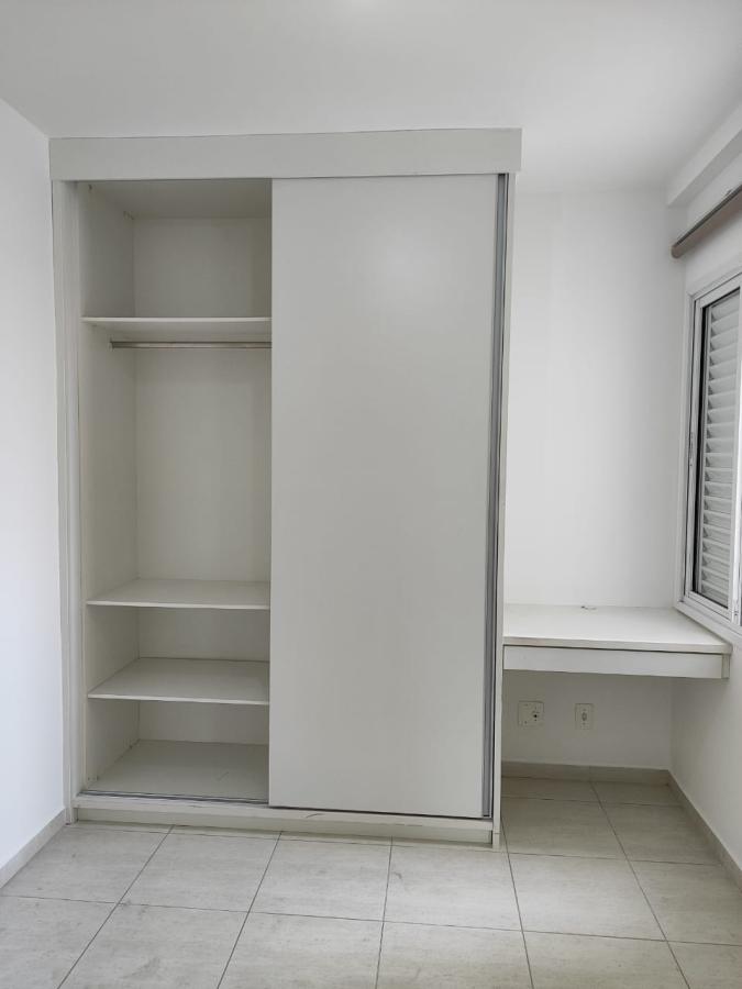 Apartamento para alugar com 2 quartos, 84m² - Foto 9