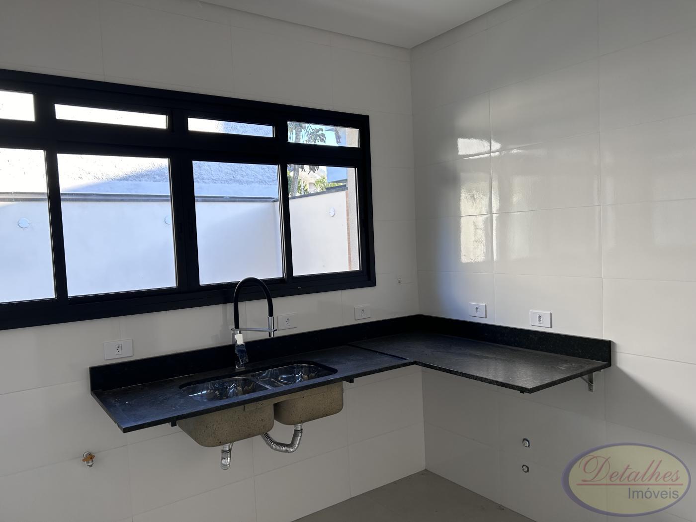 Casa de Condomínio à venda com 3 quartos, 230m² - Foto 13