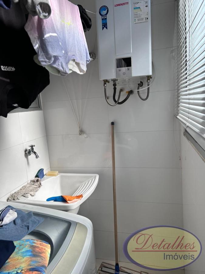 Apartamento à venda com 3 quartos, 97m² - Foto 13