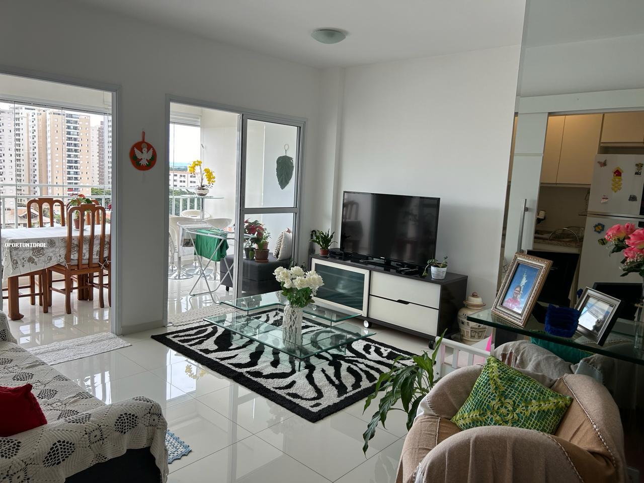 Apartamento à venda com 2 quartos, 72m² - Foto 1