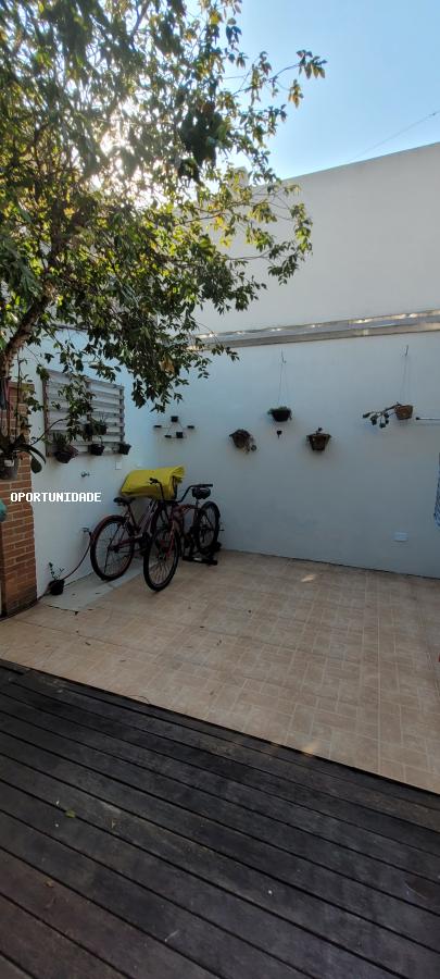 Casa à venda com 2 quartos, 106m² - Foto 13