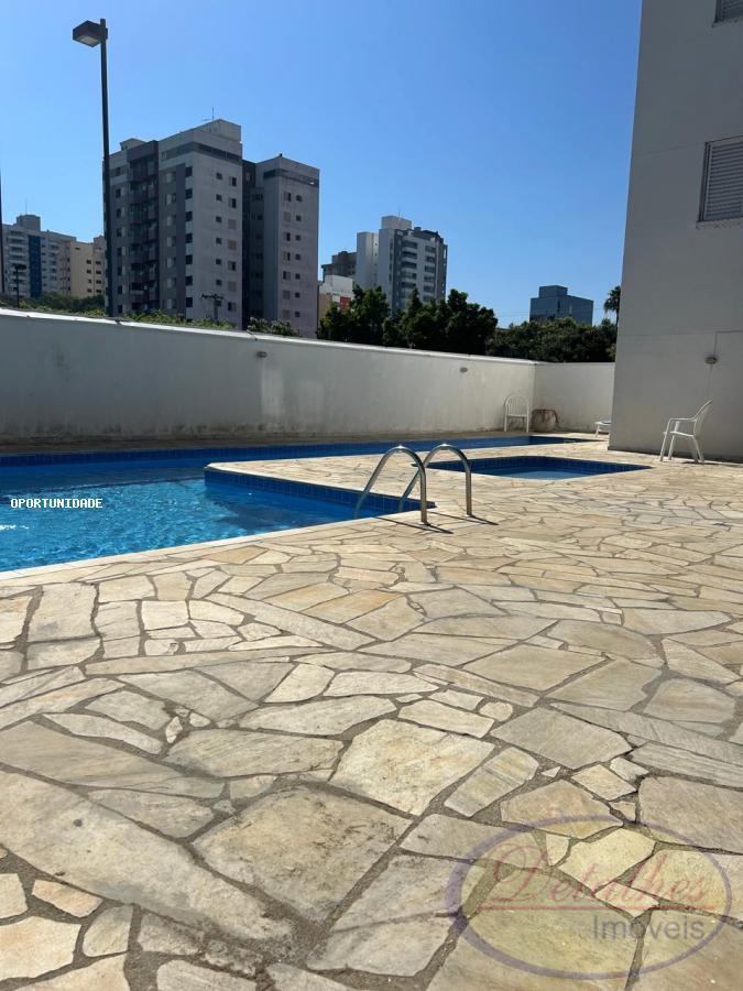 Apartamento à venda com 2 quartos, 68m² - Foto 7