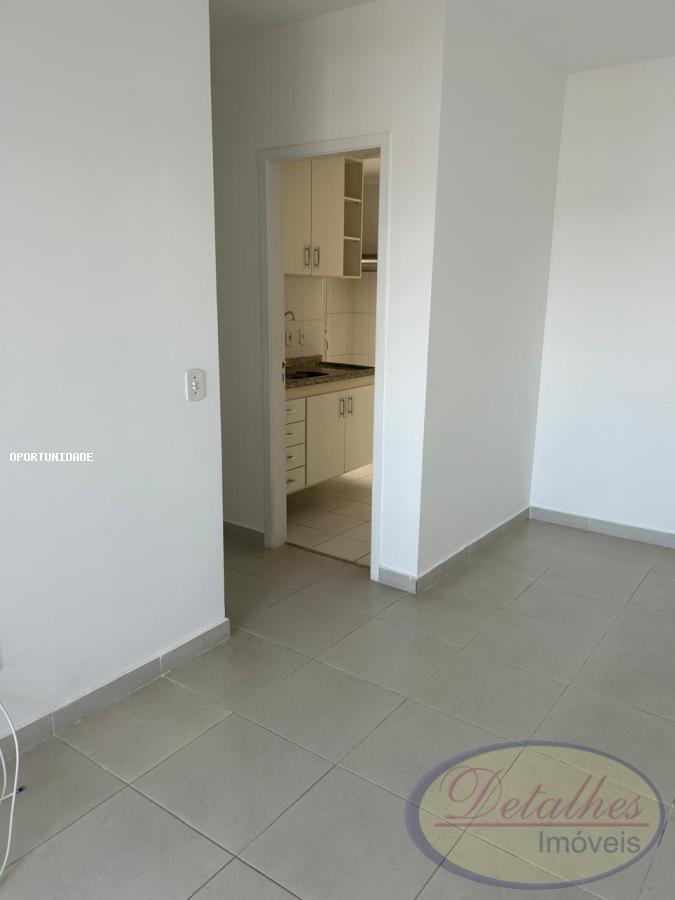 Apartamento à venda com 2 quartos, 68m² - Foto 22