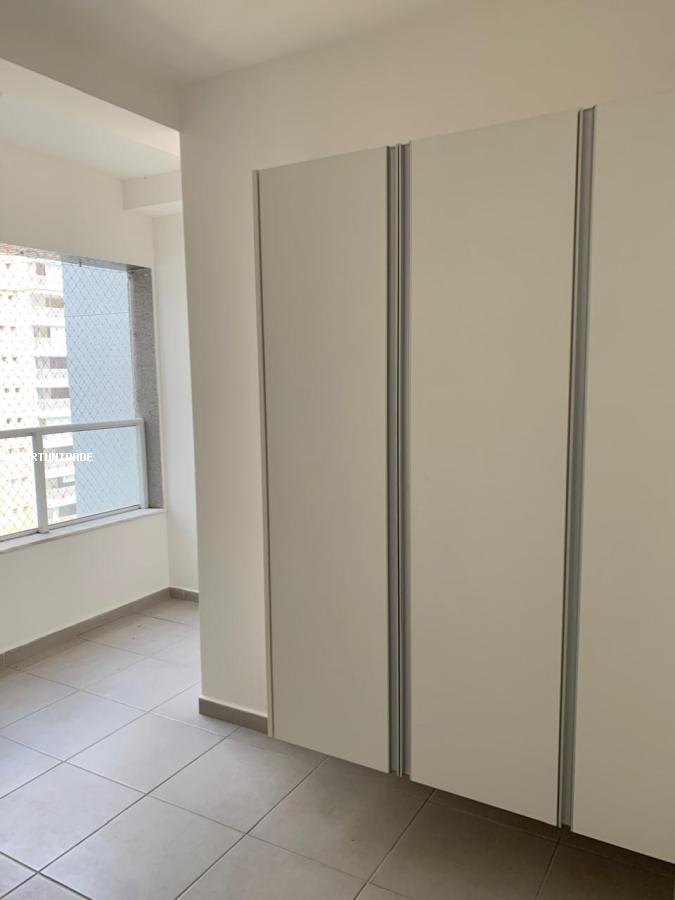 Apartamento para alugar com 2 quartos, 80m² - Foto 12