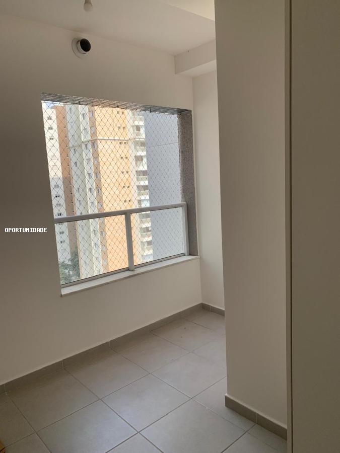 Apartamento para alugar com 2 quartos, 80m² - Foto 13