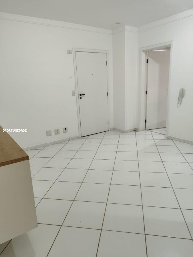 Apartamento para alugar com 4 quartos, 220m² - Foto 6